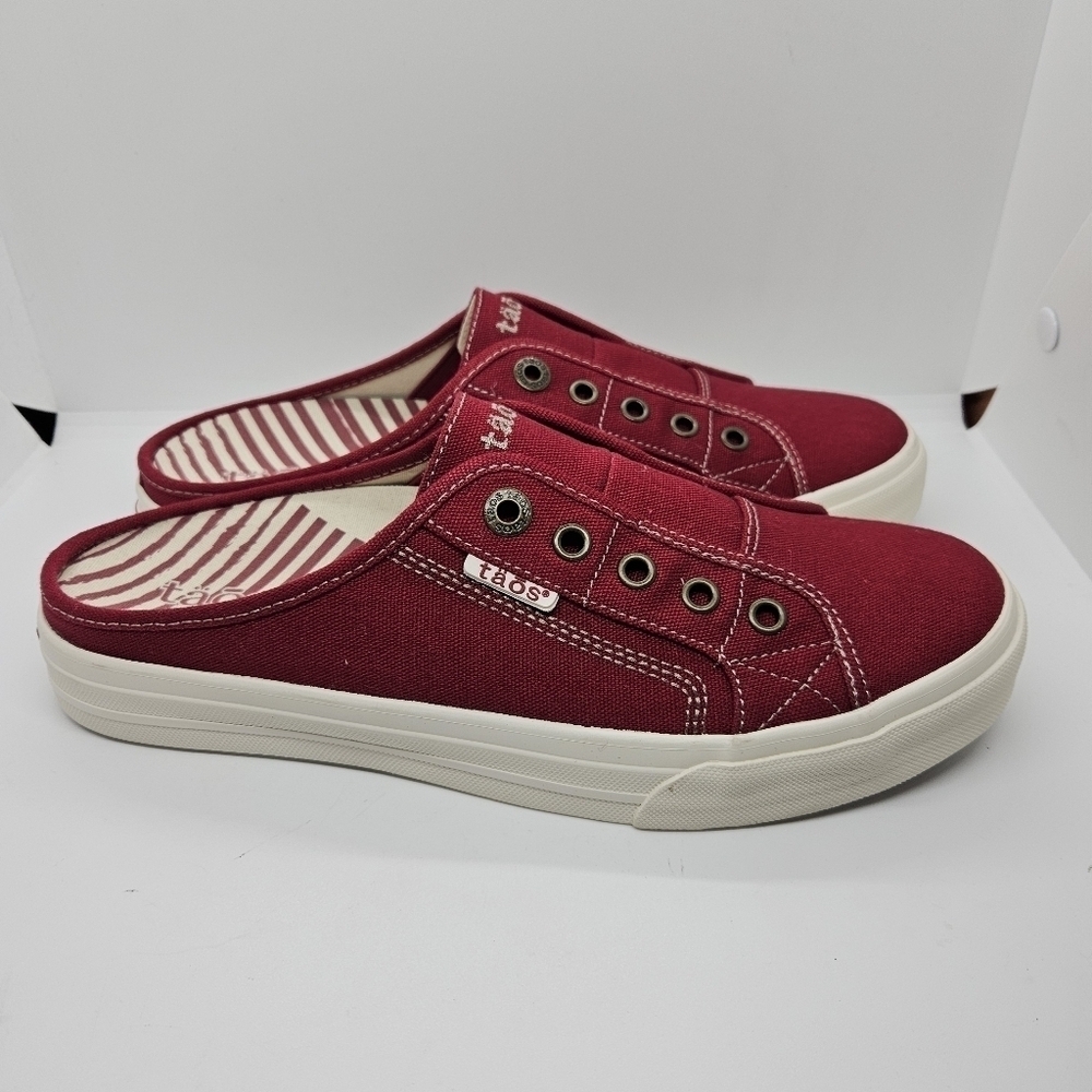 Taos EZ Soul red canvas slip on sneaker mules size 9.5